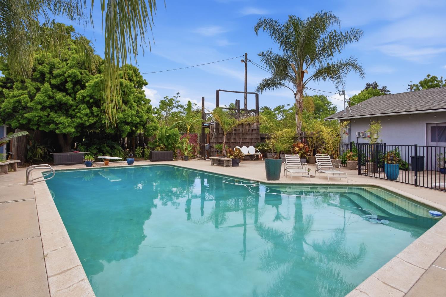 3501 North Ave, Modesto, CA 95358