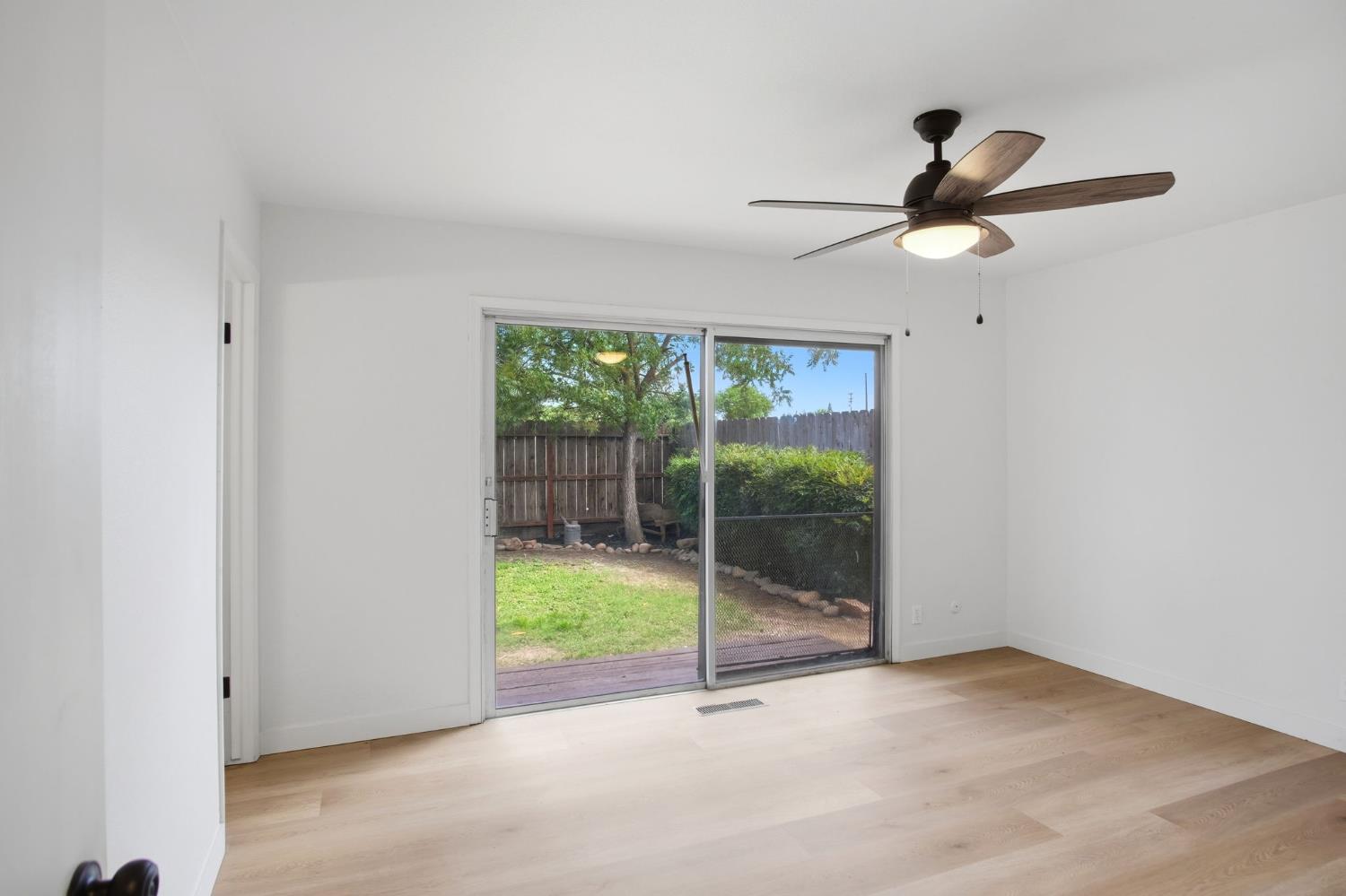 1760 Valparaiso Dr, Turlock, CA 95382