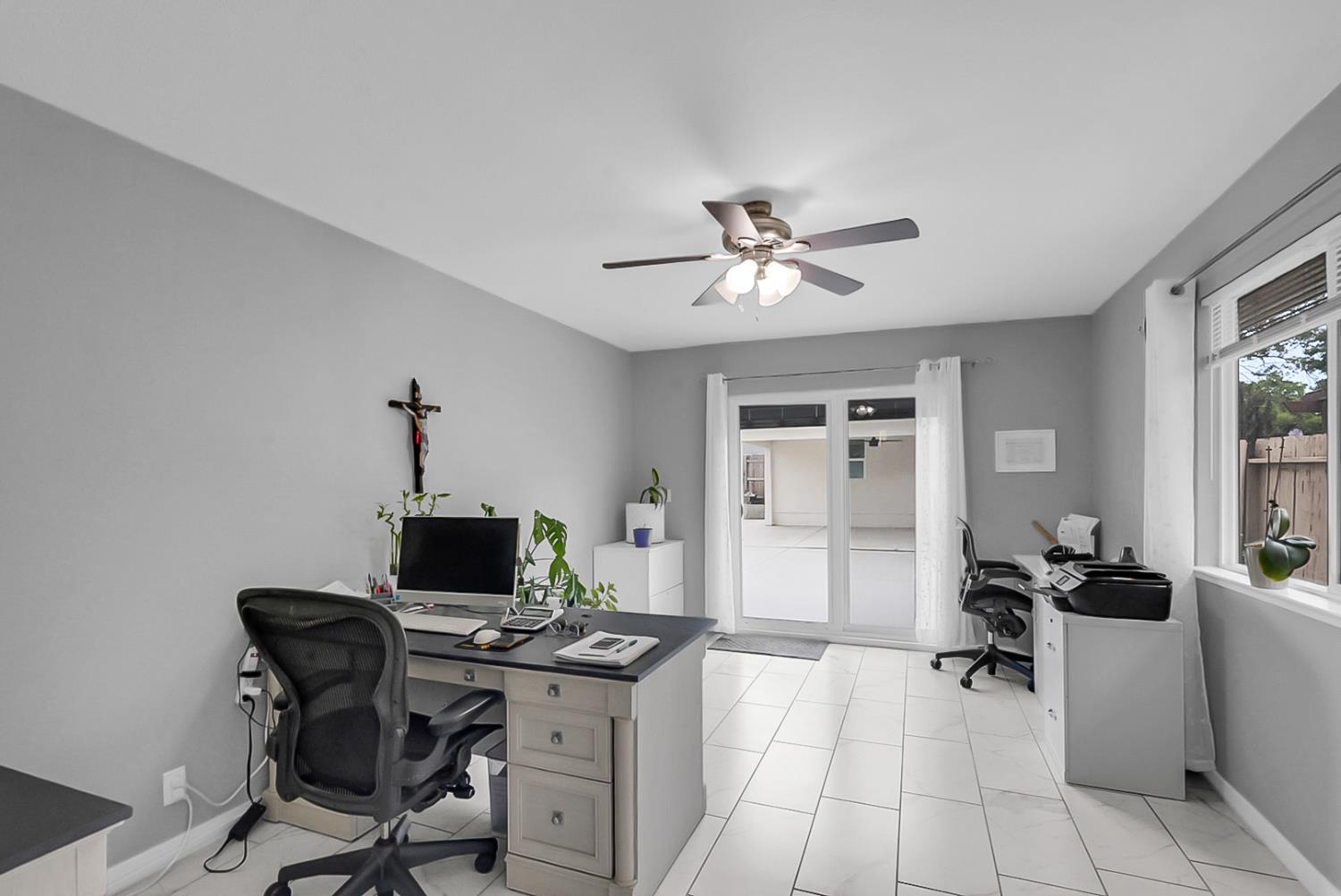 3716 Georgeann Pl, Ceres, CA 95307