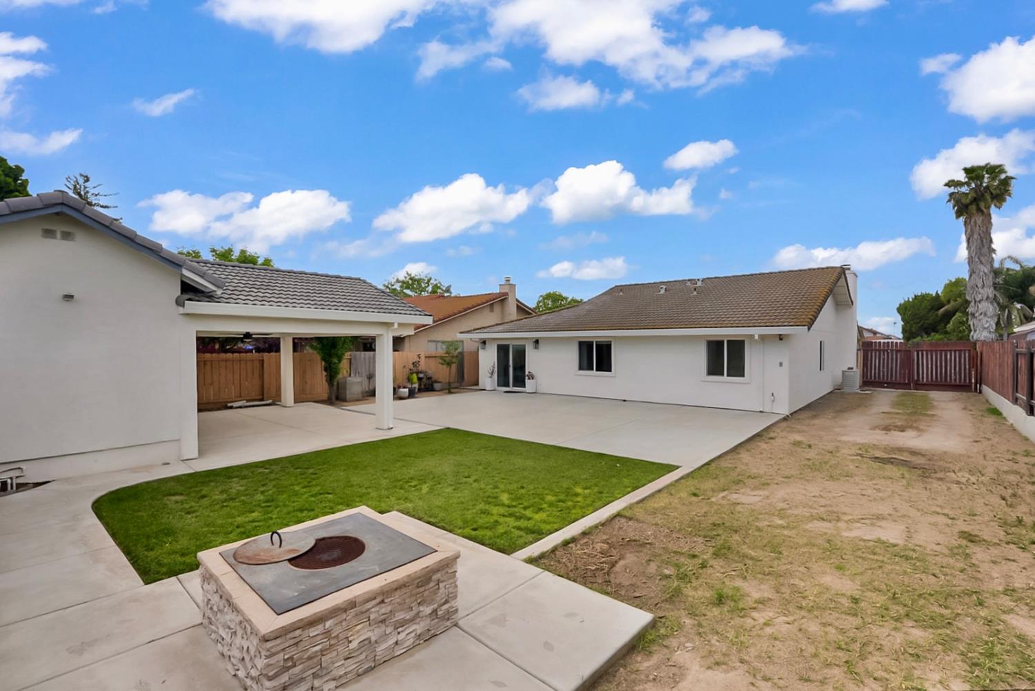 3716 Georgeann Pl, Ceres, CA 95307