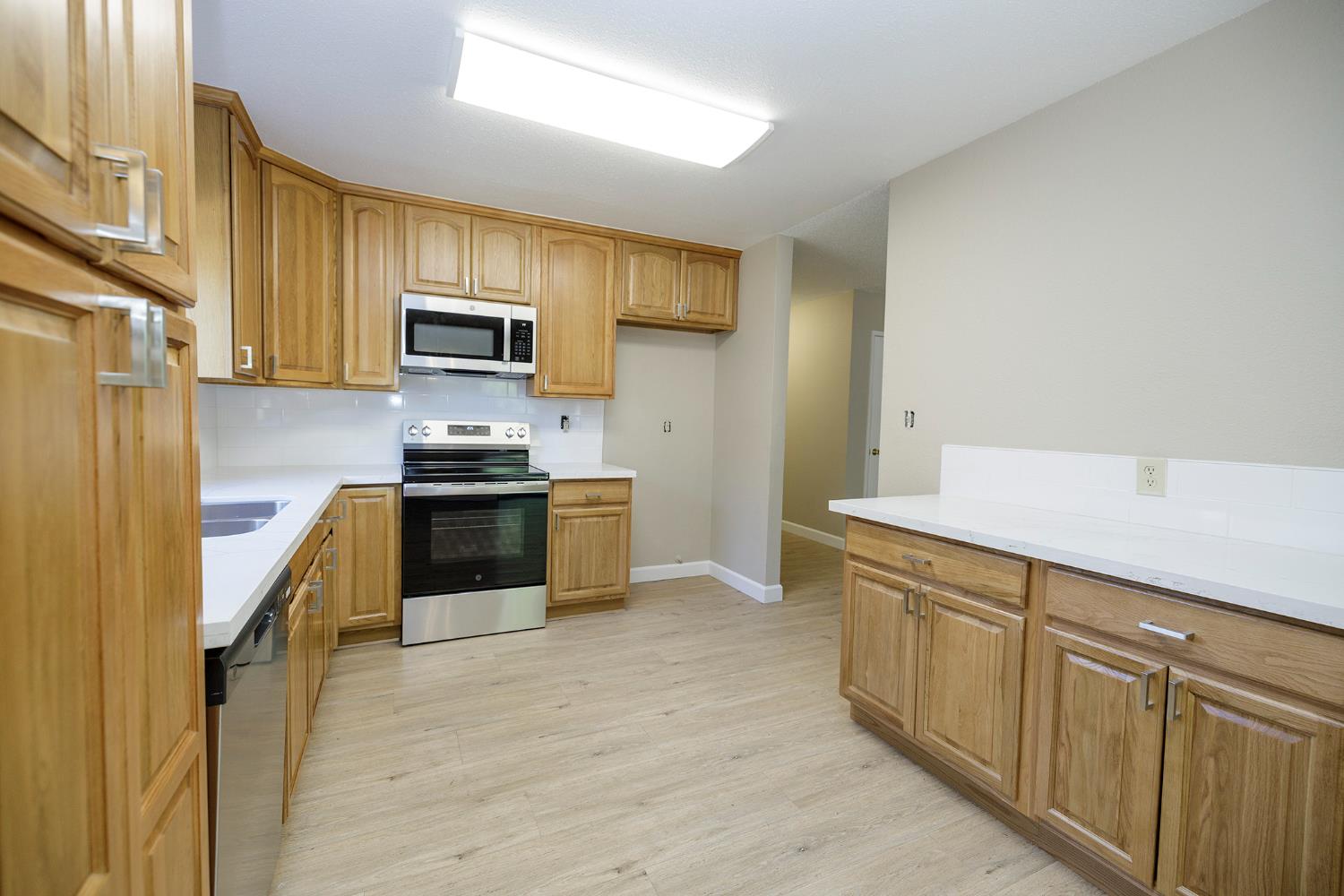 4101 Blue Bird Dr, Modesto, CA 95356