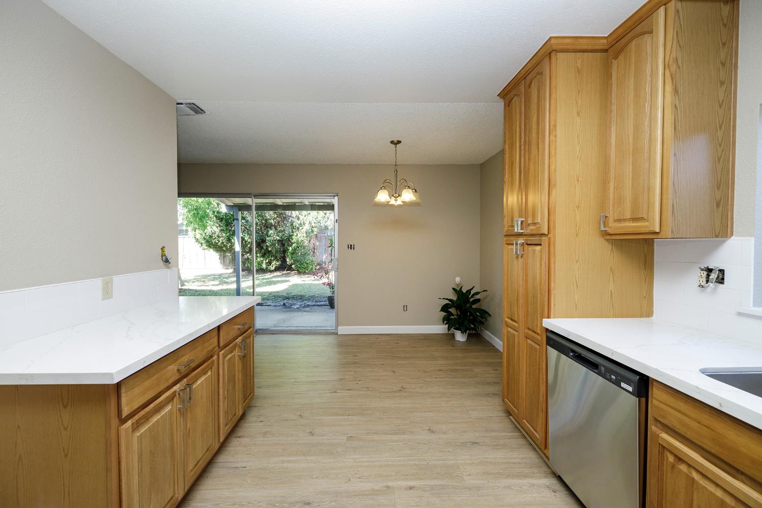 4101 Blue Bird Dr, Modesto, CA 95356