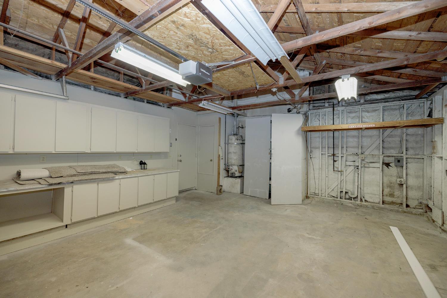 4101 Blue Bird Dr, Modesto, CA 95356