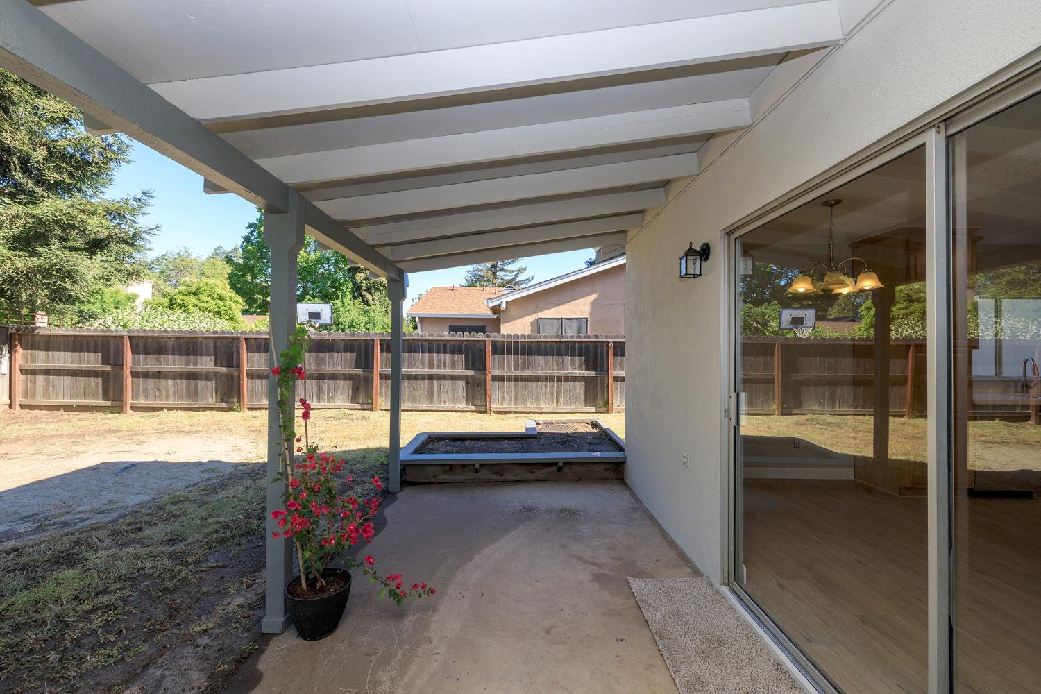 4101 Blue Bird Dr, Modesto, CA 95356