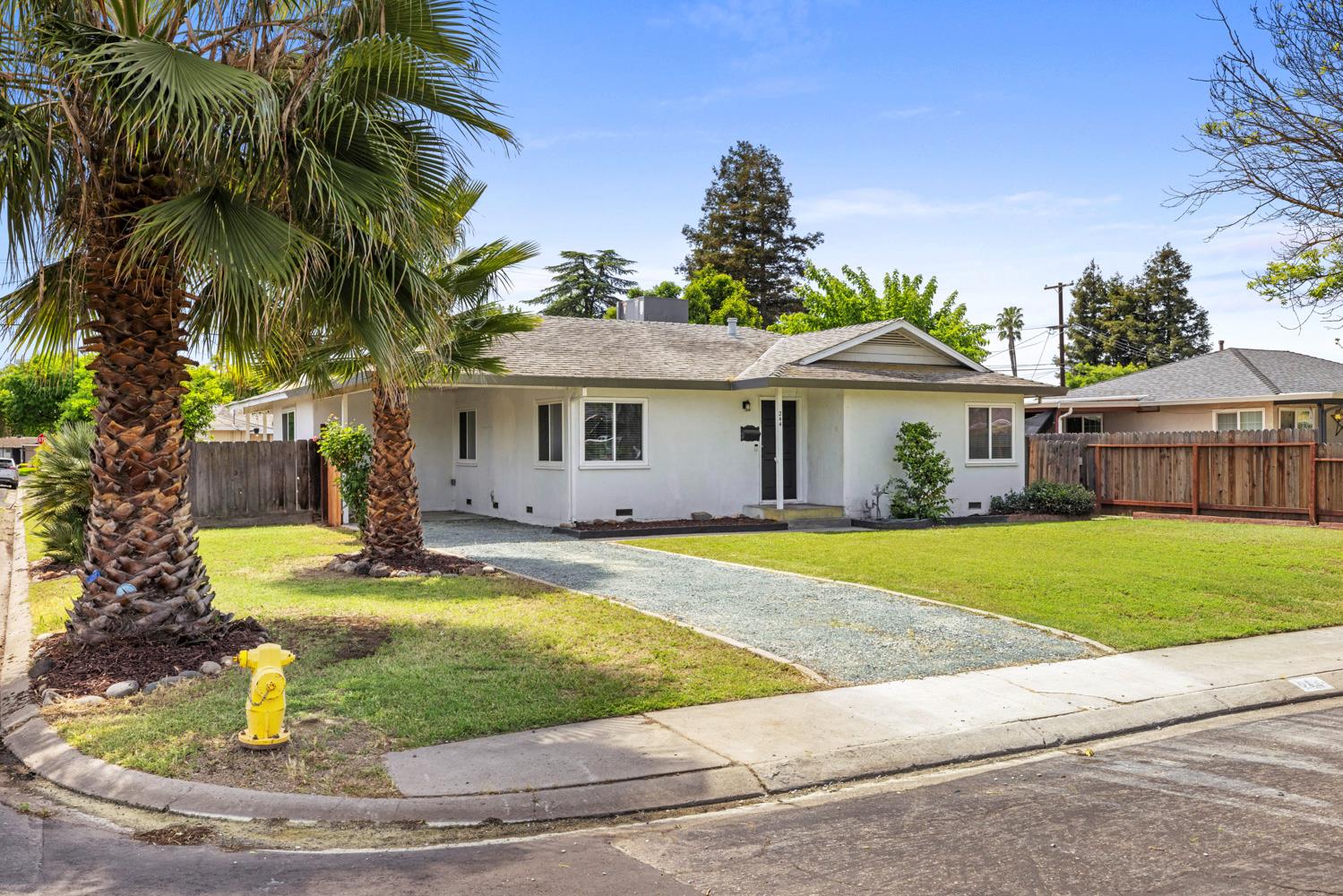 244 Emerson Ave, Modesto, CA 95350