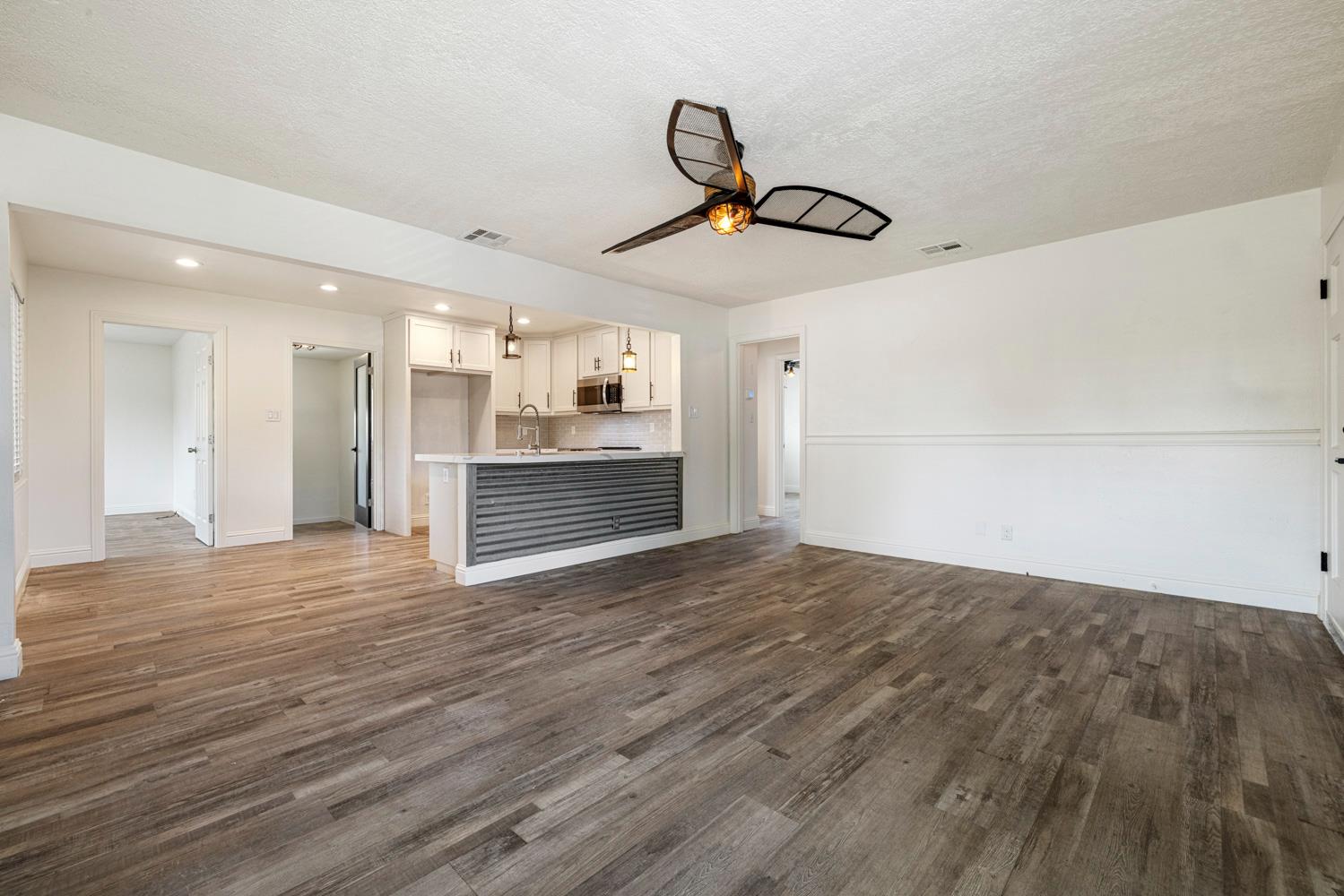 244 Emerson Ave, Modesto, CA 95350