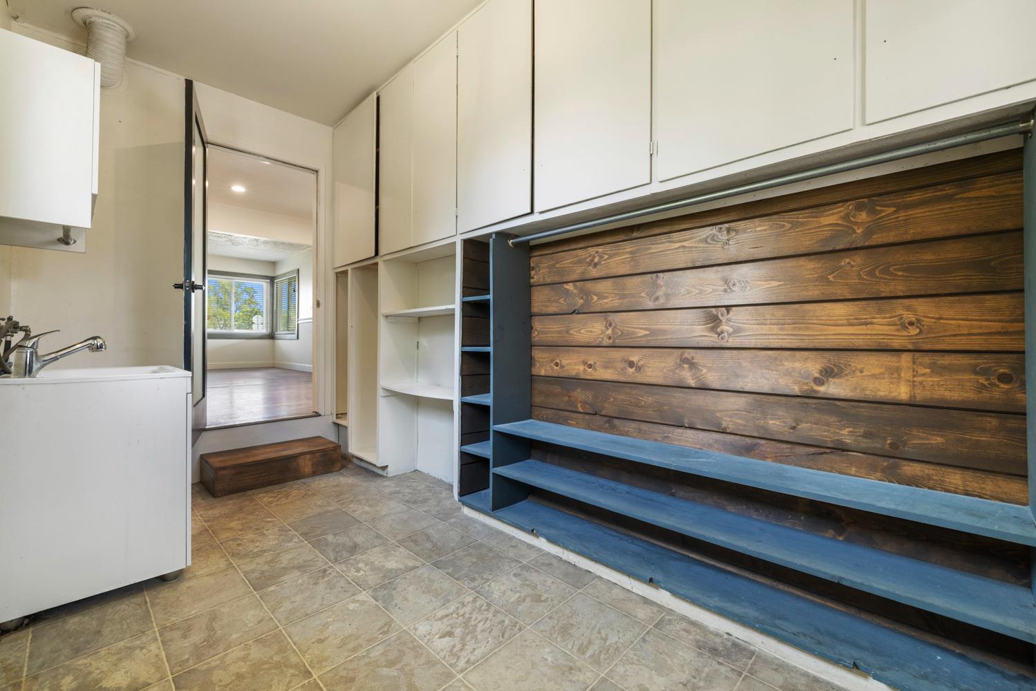 244 Emerson Ave, Modesto, CA 95350