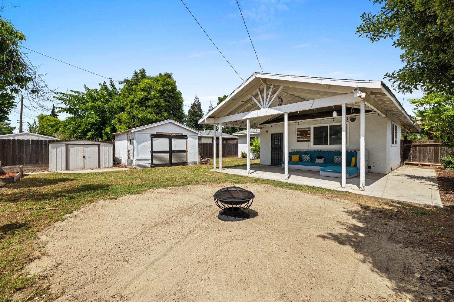 244 Emerson Ave, Modesto, CA 95350