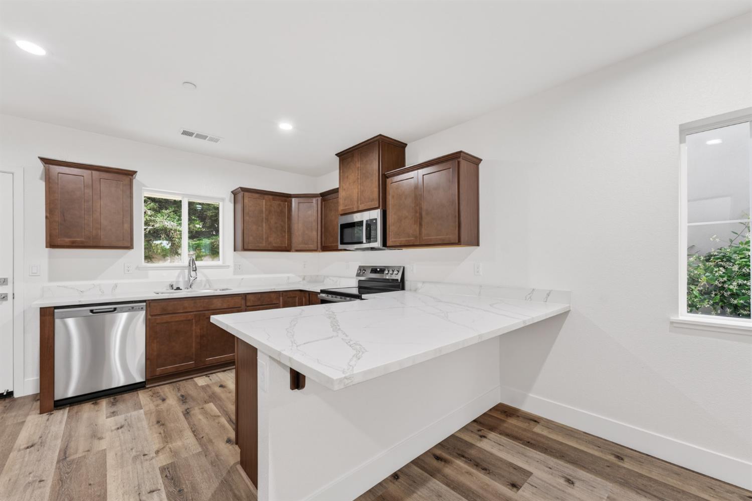 3025 Havencove Way, Modesto, CA 95355