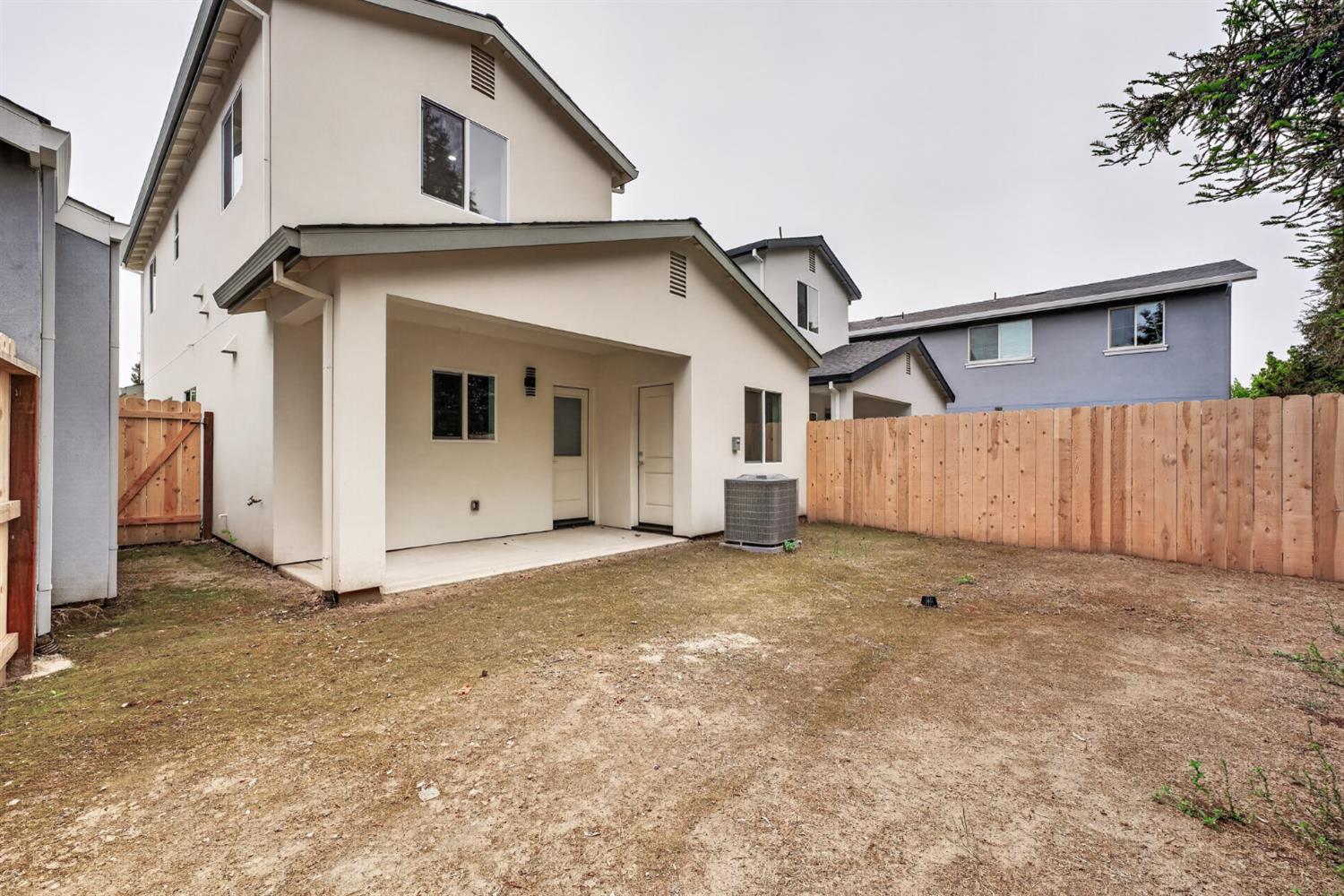 3025 Havencove Way, Modesto, CA 95355