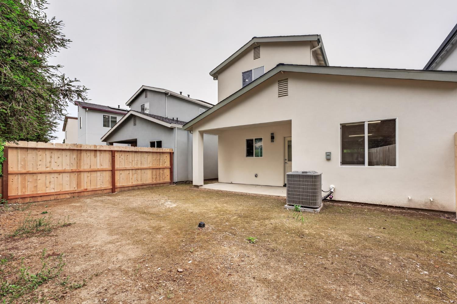 3025 Havencove Way, Modesto, CA 95355