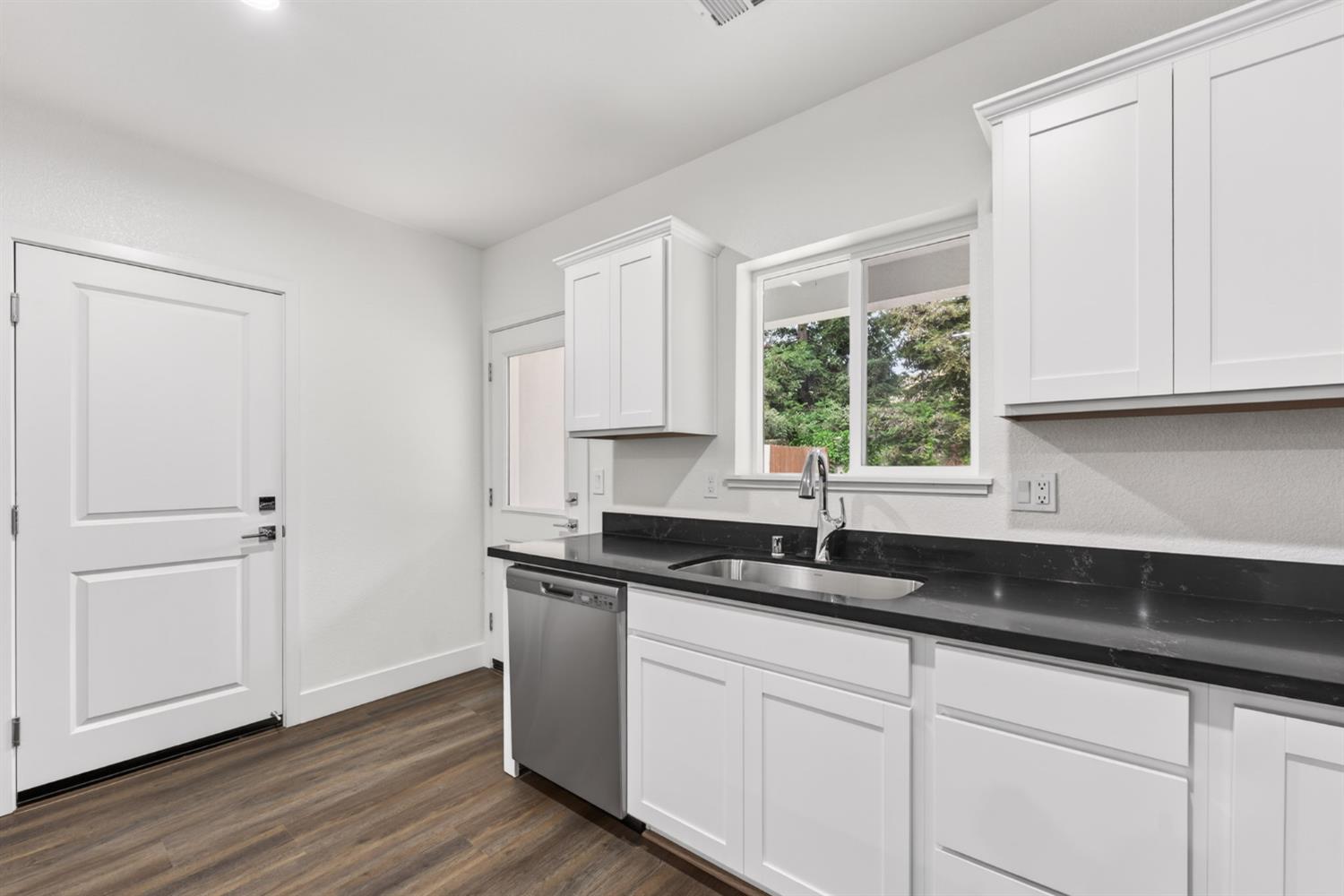 3021 Havencove Way, Modesto, CA 95355