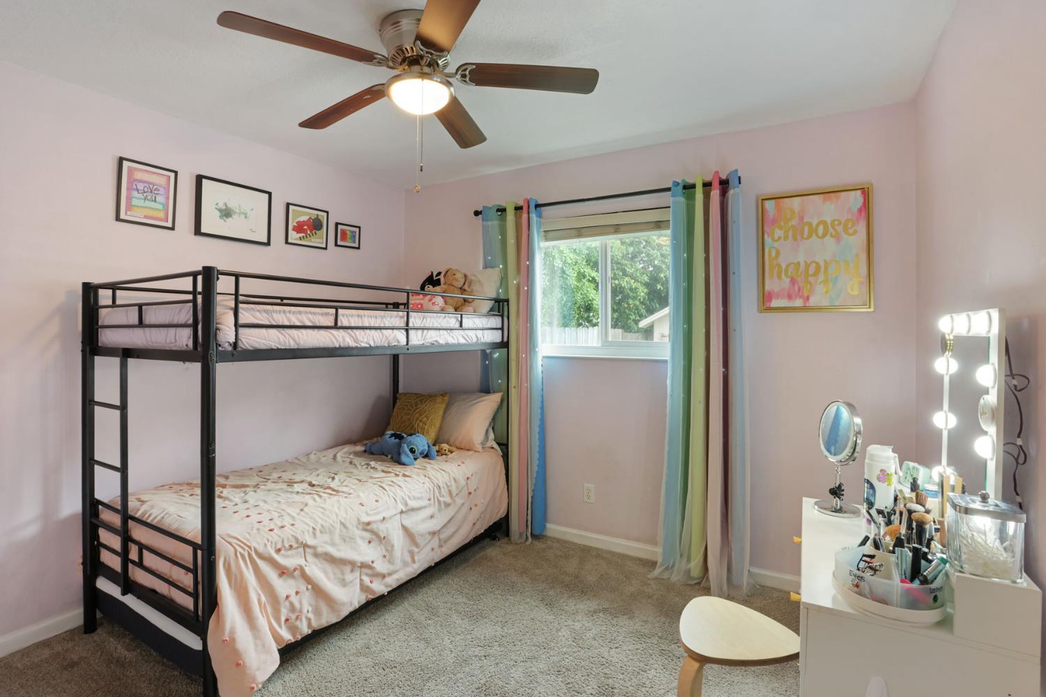 134 E Washington St, Ripon, CA 95366