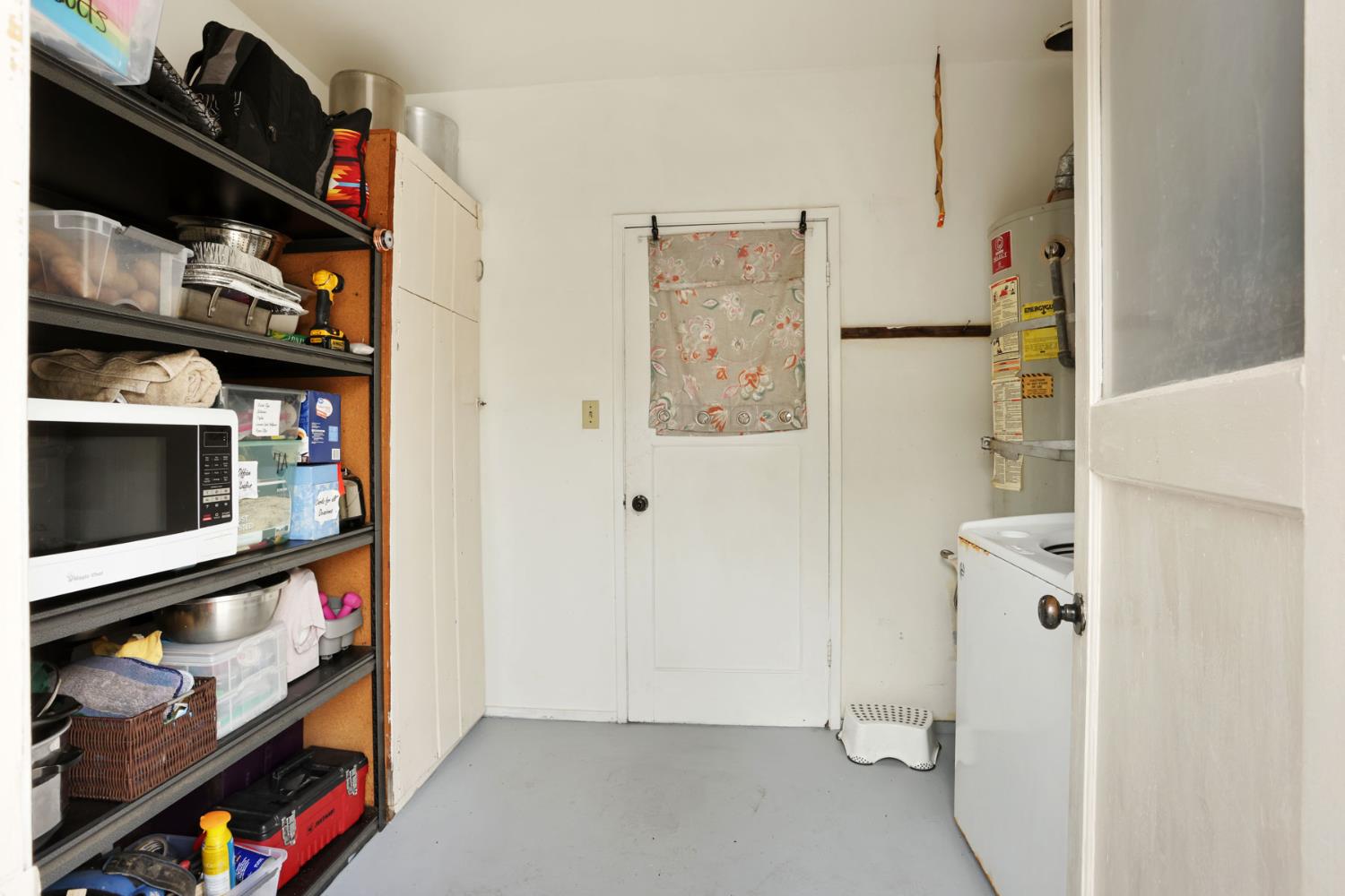 134 E Washington St, Ripon, CA 95366