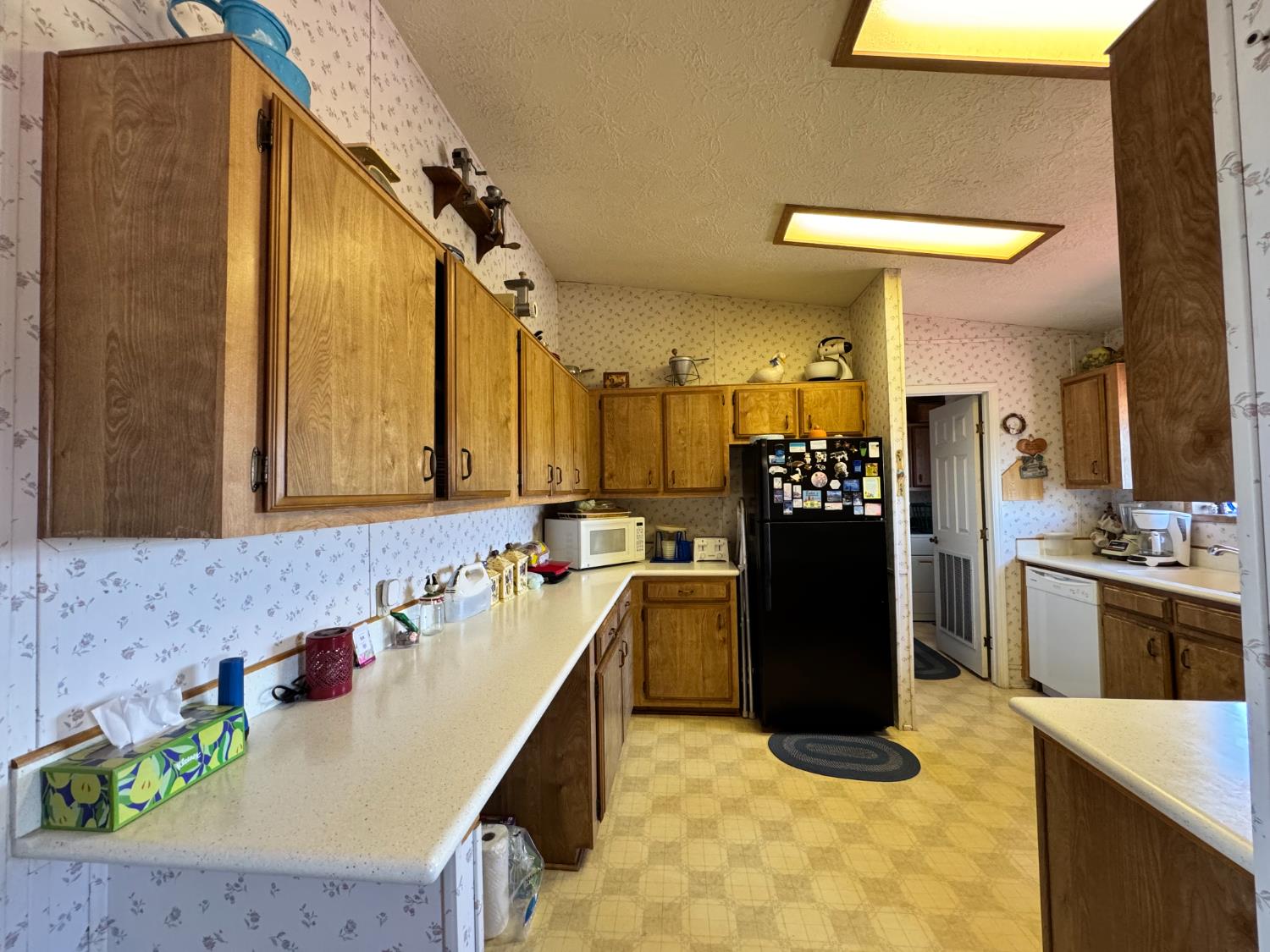 9844 Banderilla Dr, La Grange, CA 95329