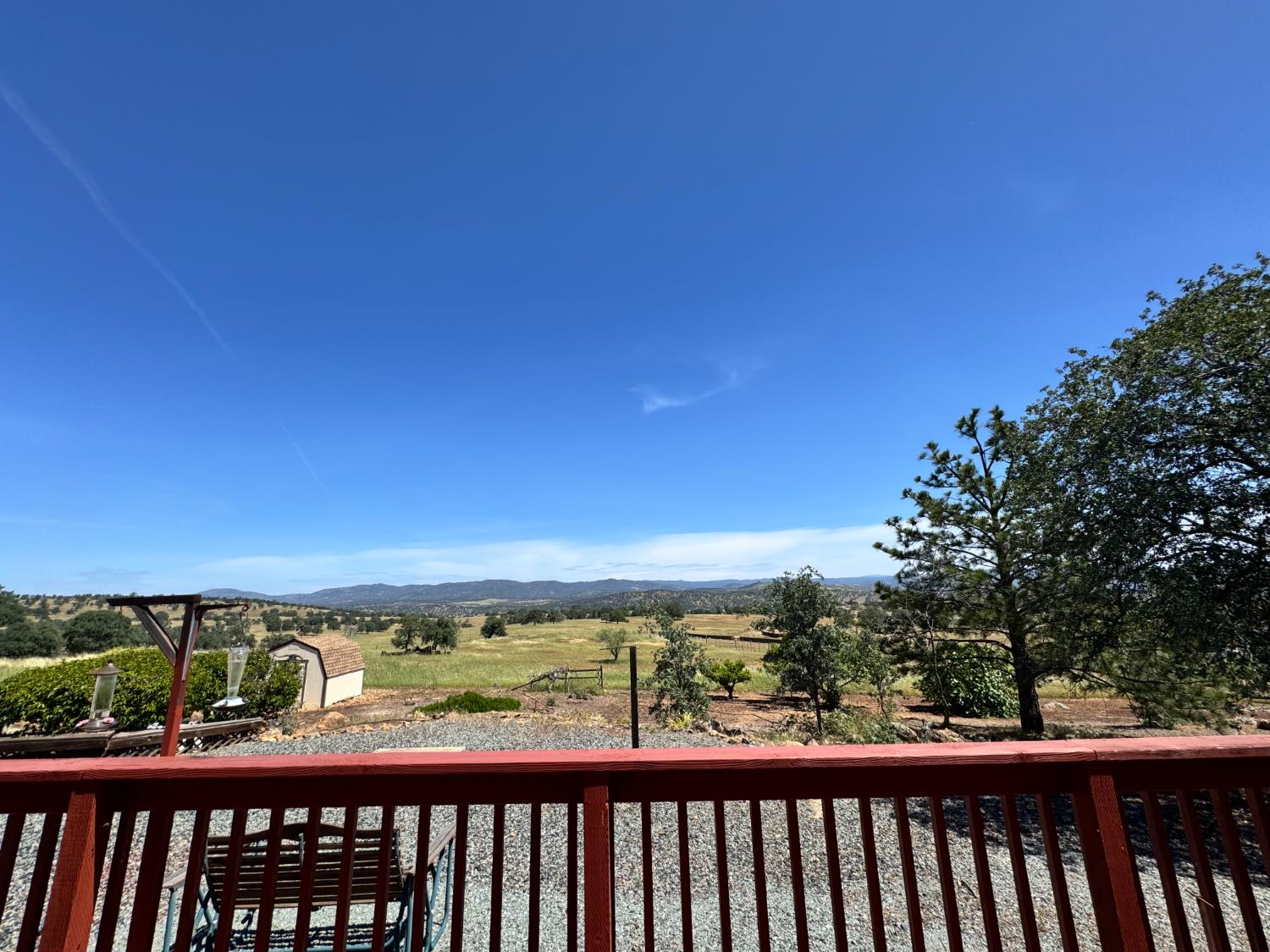 9844 Banderilla Dr, La Grange, CA 95329