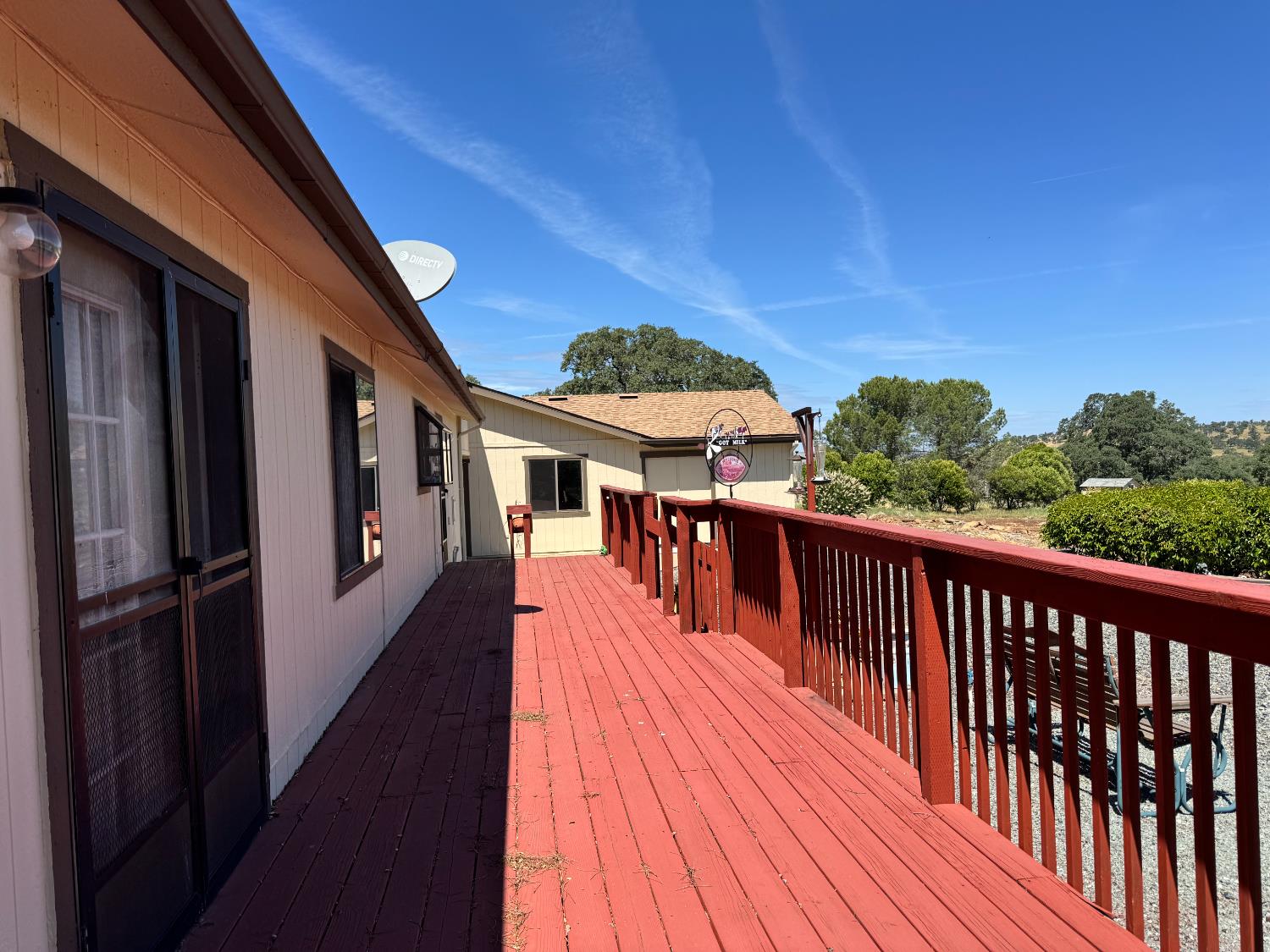 9844 Banderilla Dr, La Grange, CA 95329