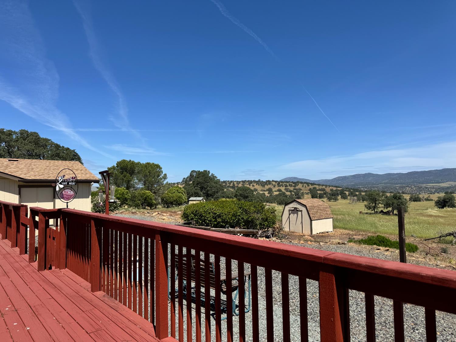 9844 Banderilla Dr, La Grange, CA 95329