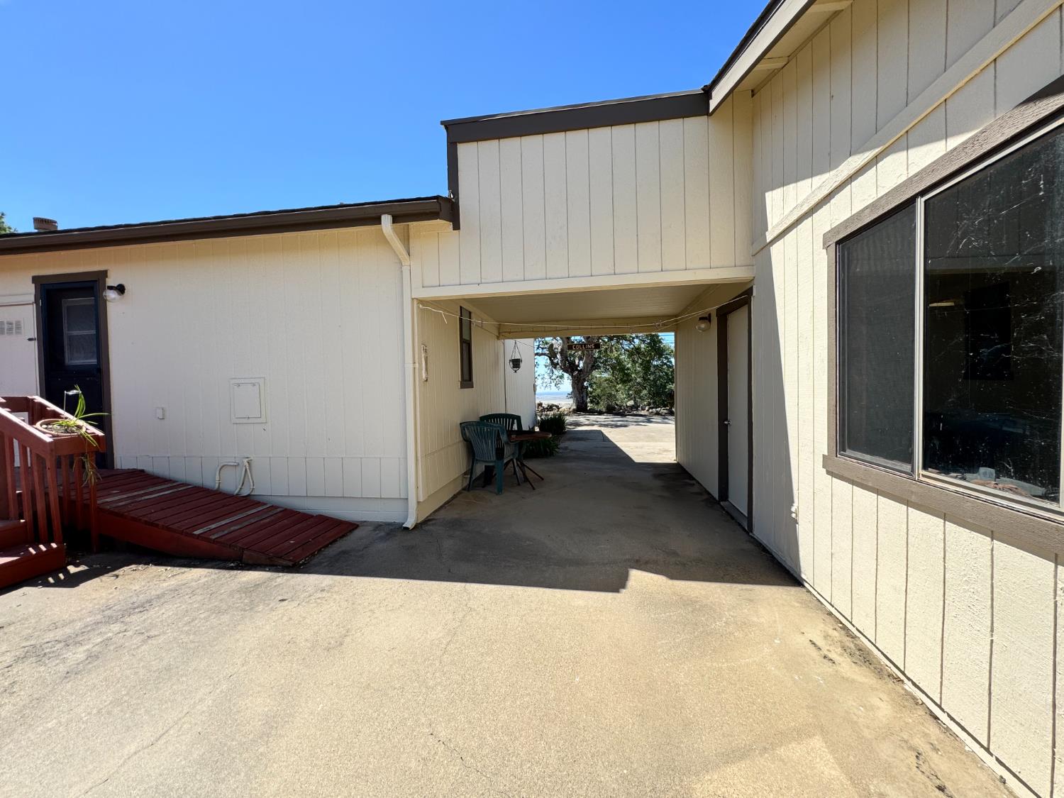 9844 Banderilla Dr, La Grange, CA 95329