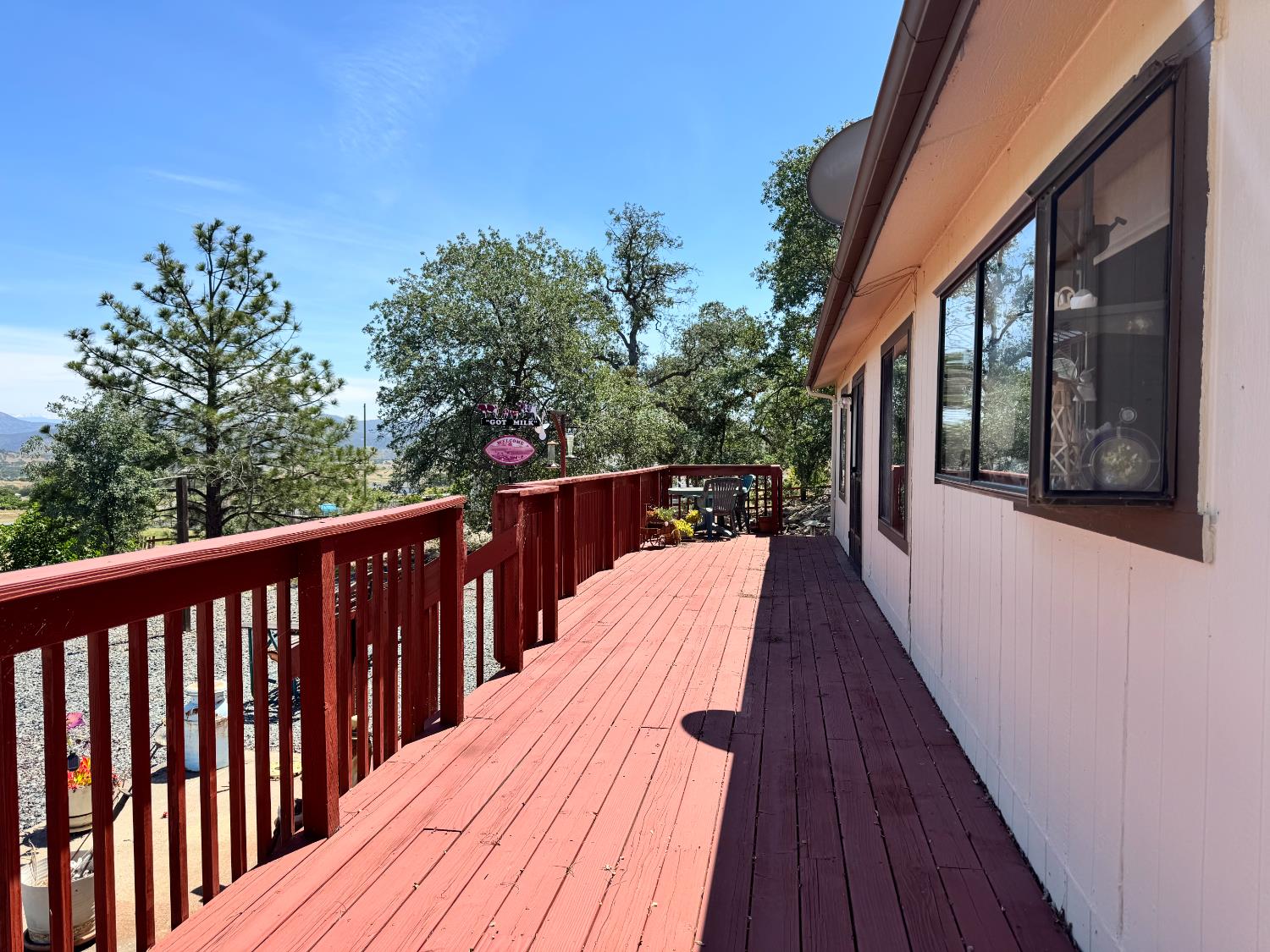 9844 Banderilla Dr, La Grange, CA 95329