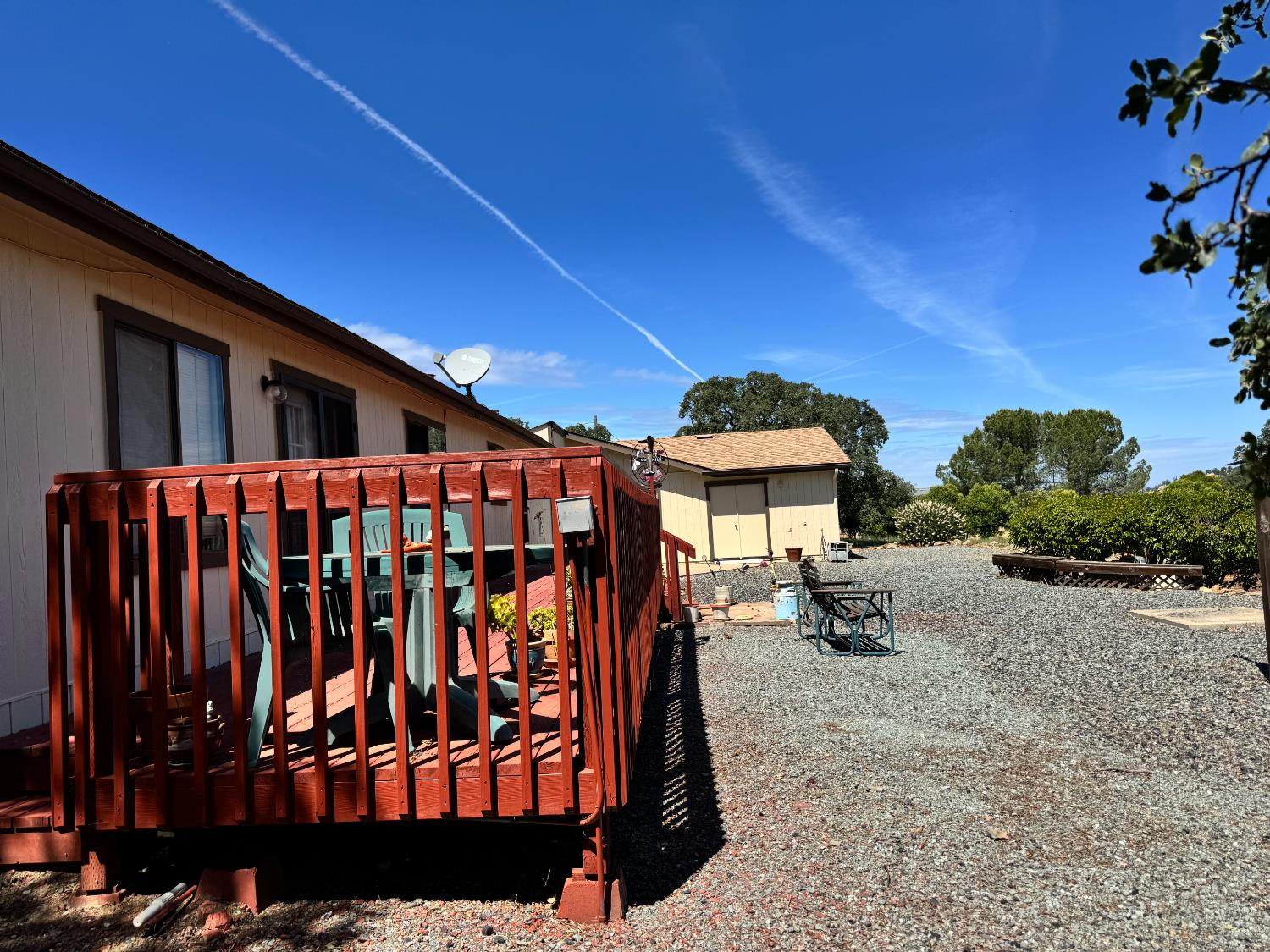 9844 Banderilla Dr, La Grange, CA 95329