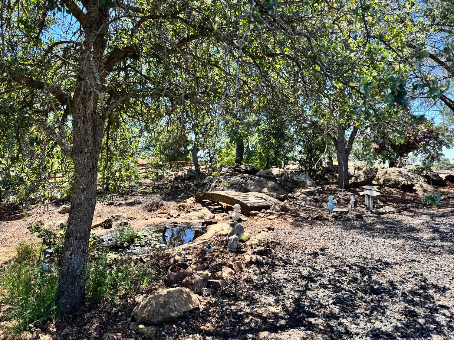 9844 Banderilla Dr, La Grange, CA 95329