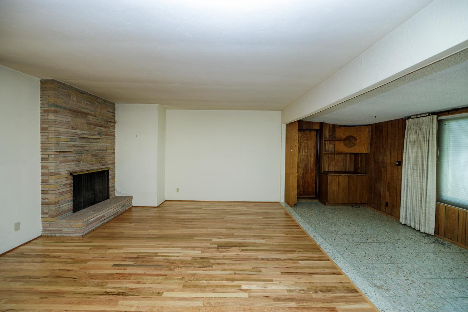 1550 Brayton Ave, Escalon, CA 95320