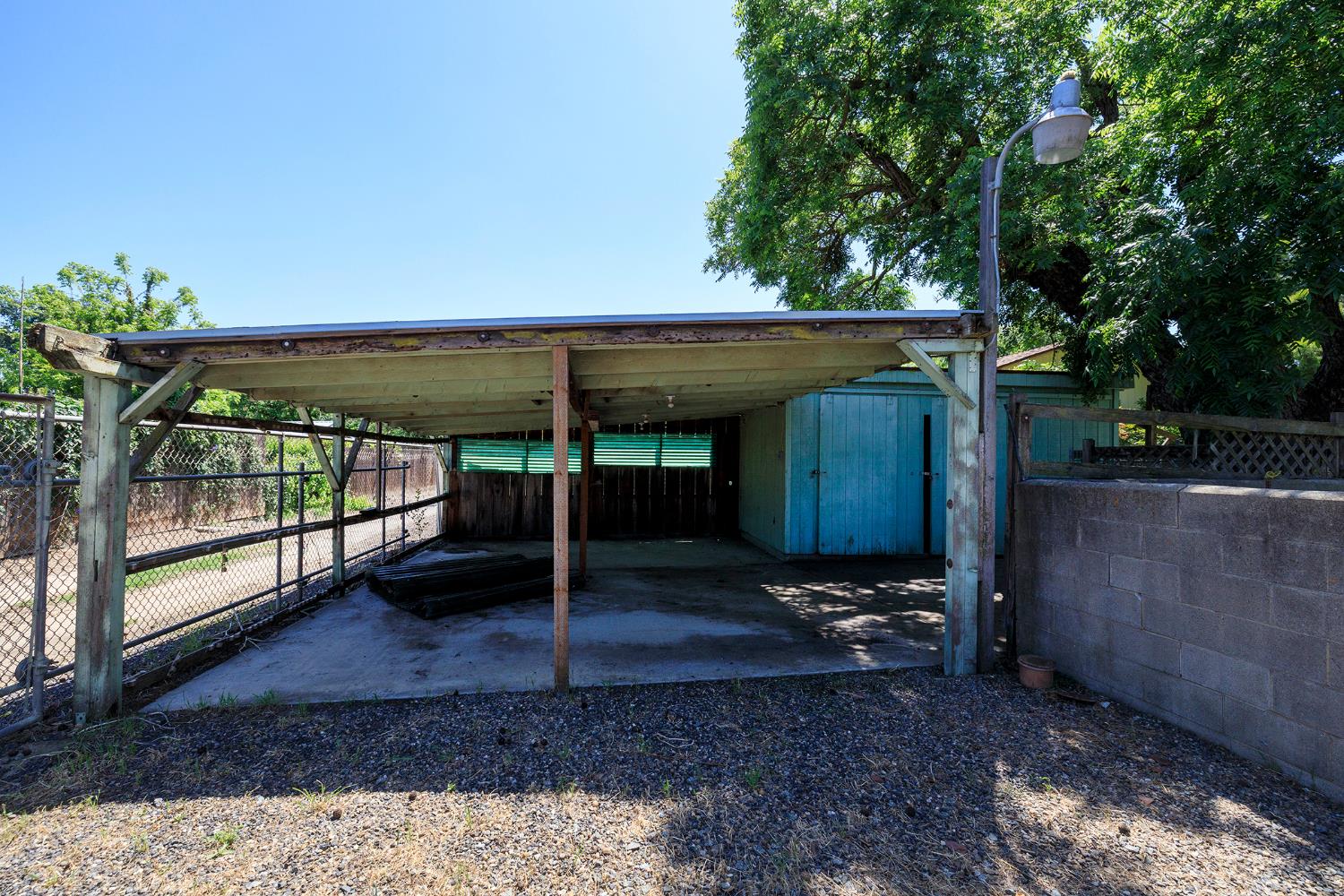 1550 Brayton Ave, Escalon, CA 95320