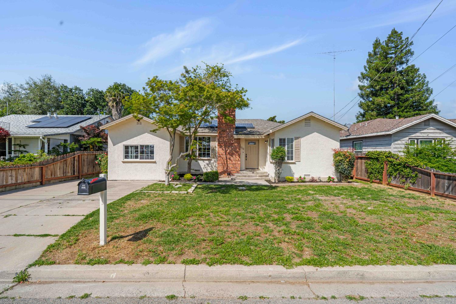 358 Lambuth Ave, Oakdale, CA 95361