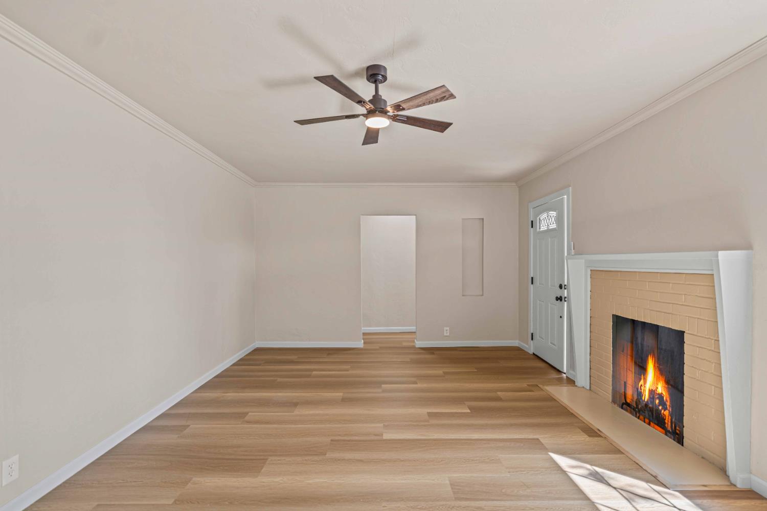 358 Lambuth Ave, Oakdale, CA 95361