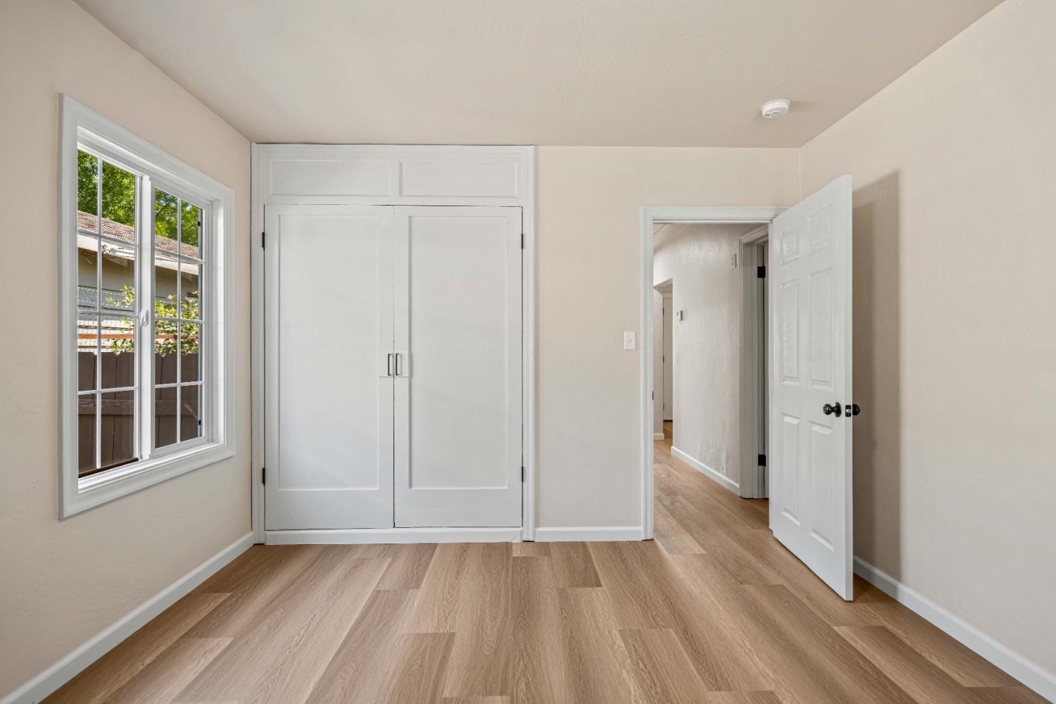 358 Lambuth Ave, Oakdale, CA 95361