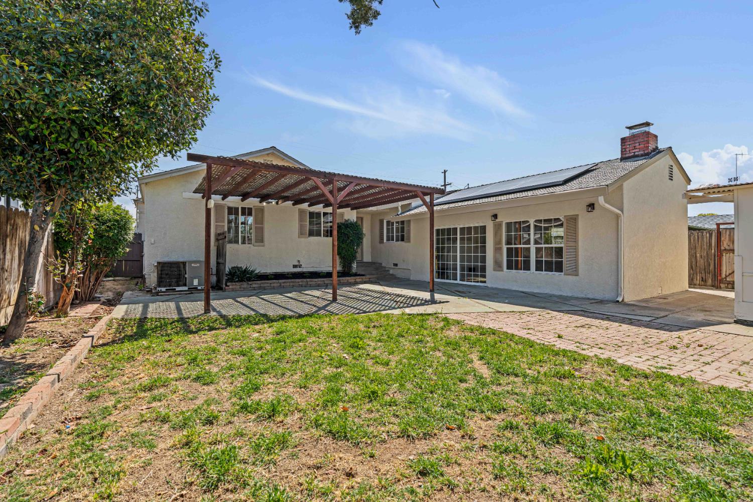 358 Lambuth Ave, Oakdale, CA 95361