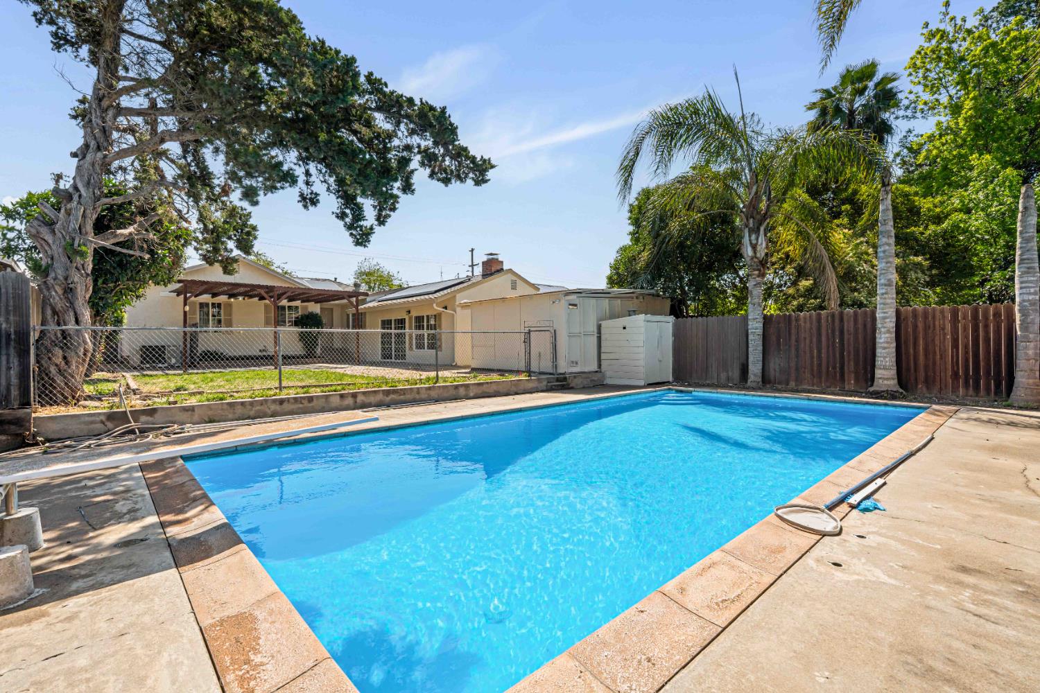 358 Lambuth Ave, Oakdale, CA 95361