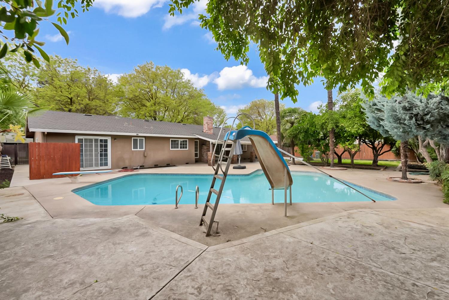 3004 Stafford Way, Modesto, CA 95350