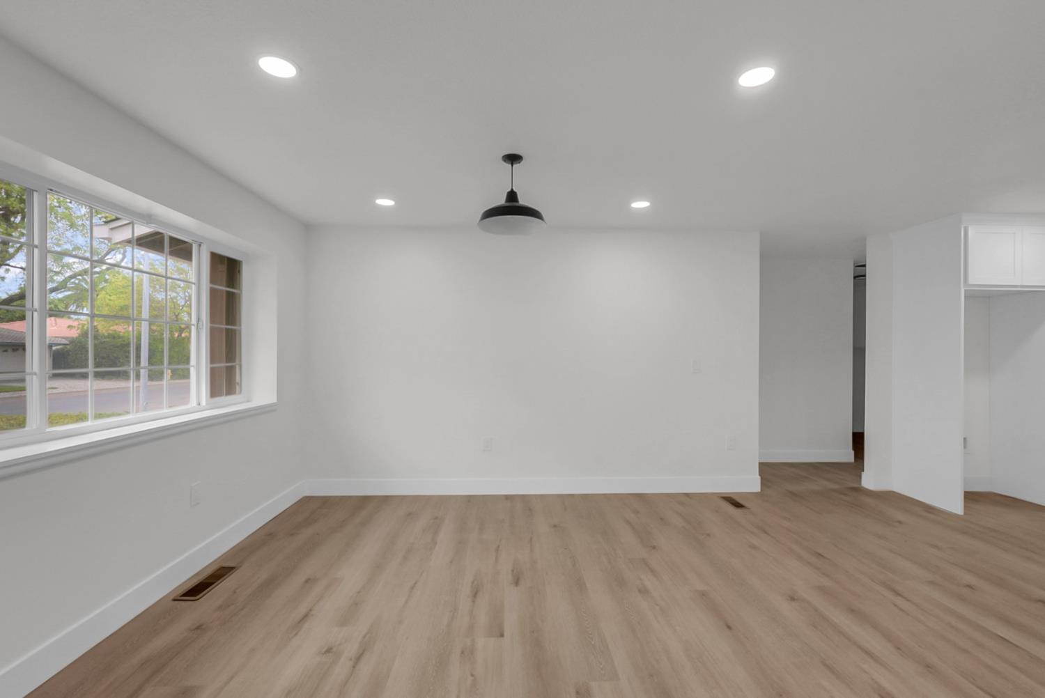 3004 Stafford Way, Modesto, CA 95350