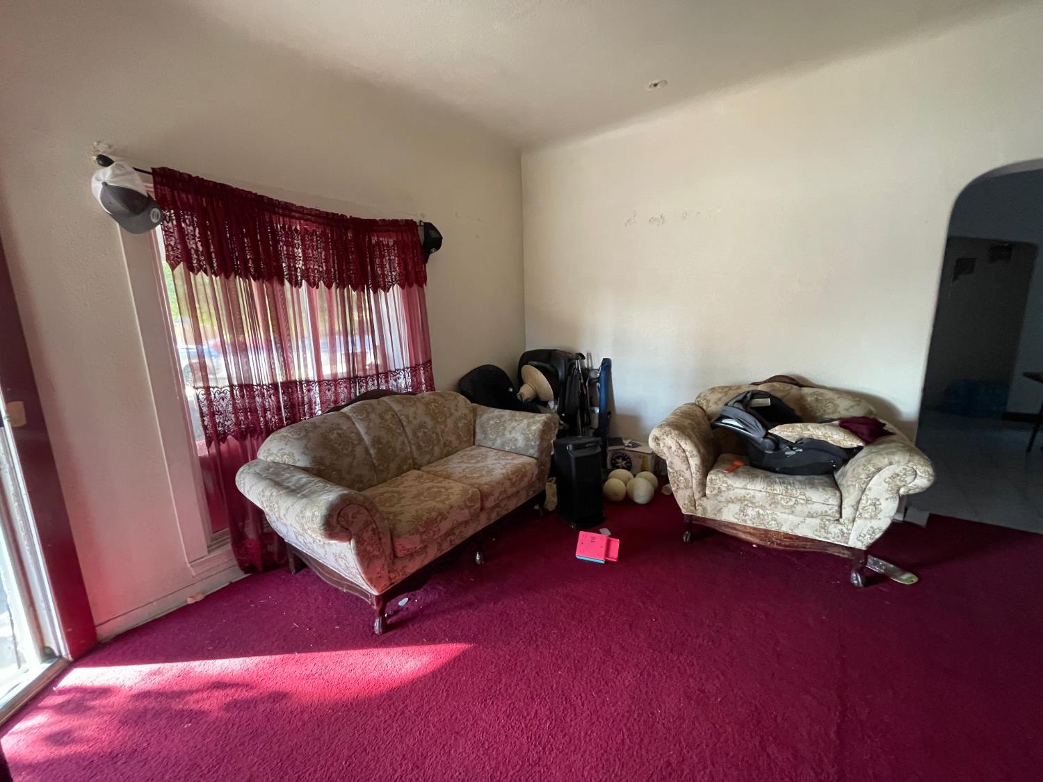 425 N D St, Madera, CA 93638