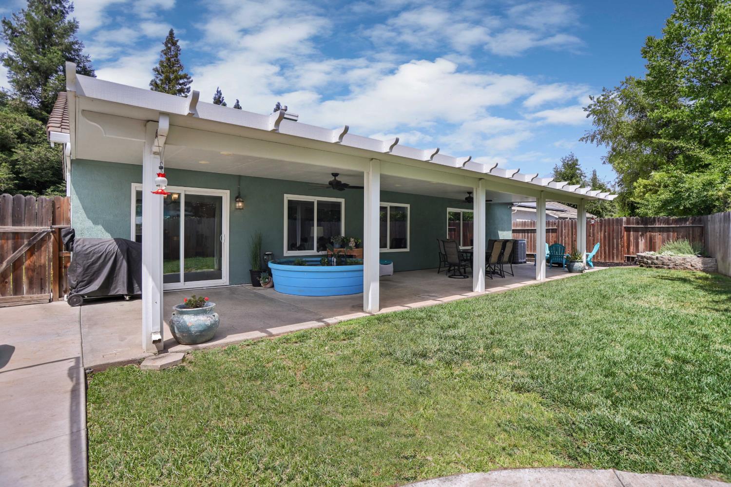 2618 River Cove Dr, Riverbank, CA 95367