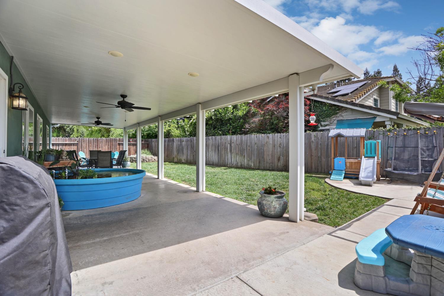 2618 River Cove Dr, Riverbank, CA 95367