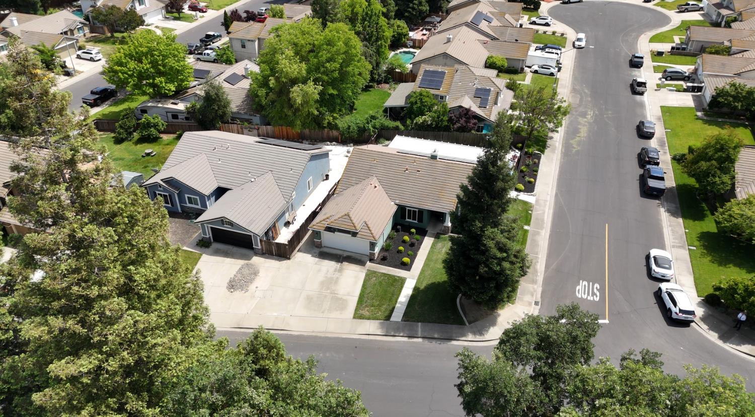 2618 River Cove Dr, Riverbank, CA 95367