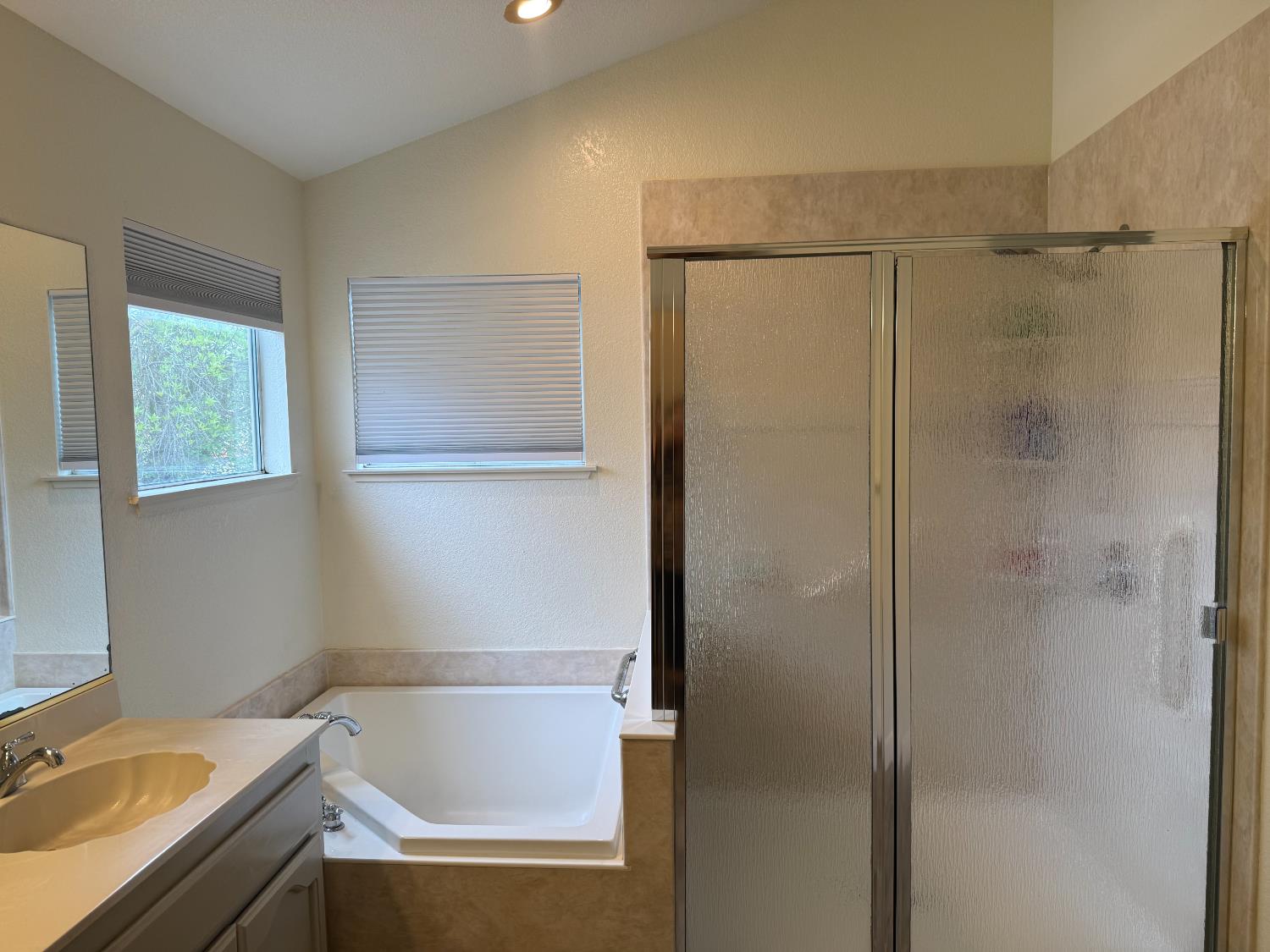 1004 Shasta Ave, Modesto, CA 95358