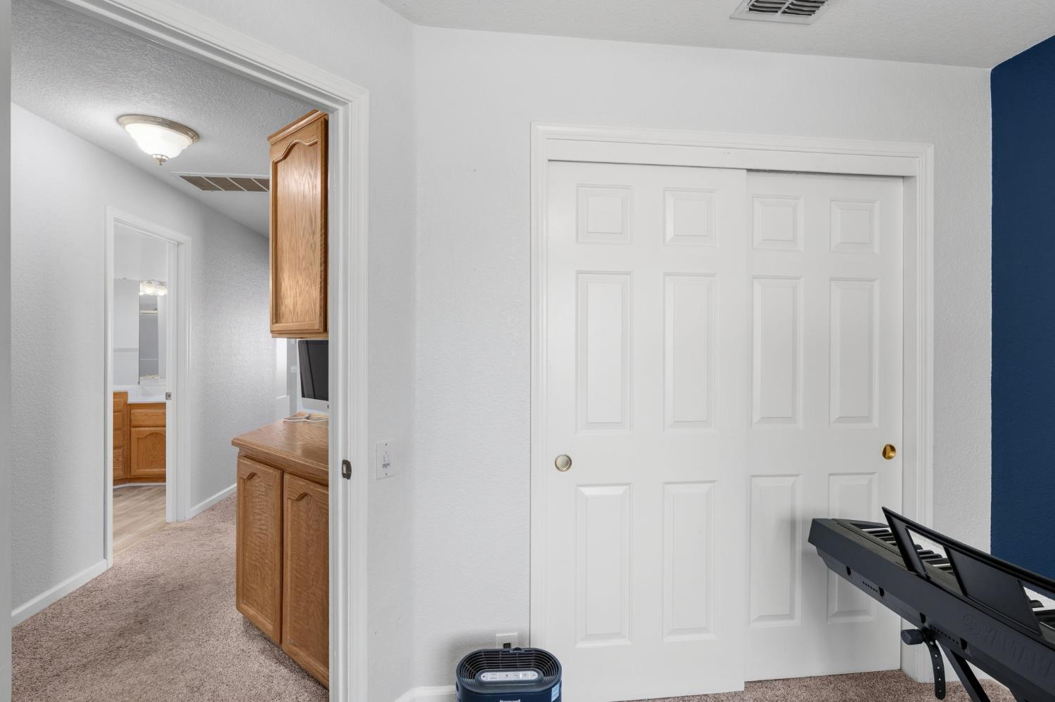 1004 Shasta Ave, Modesto, CA 95358