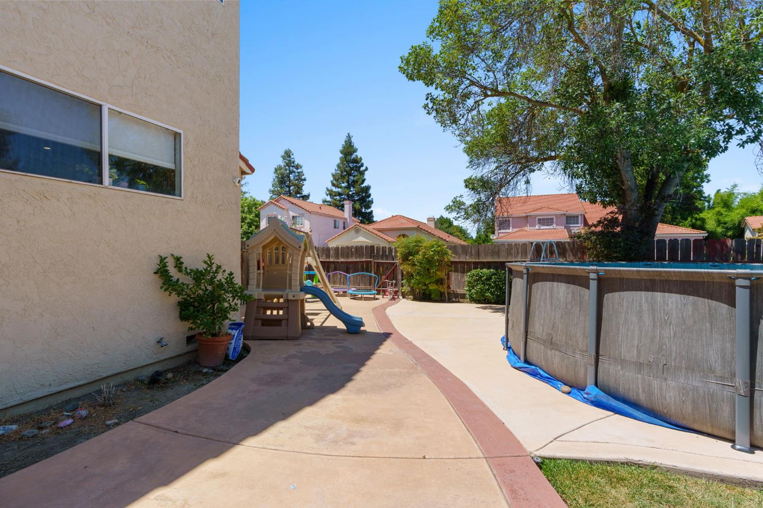 1004 Shasta Ave, Modesto, CA 95358