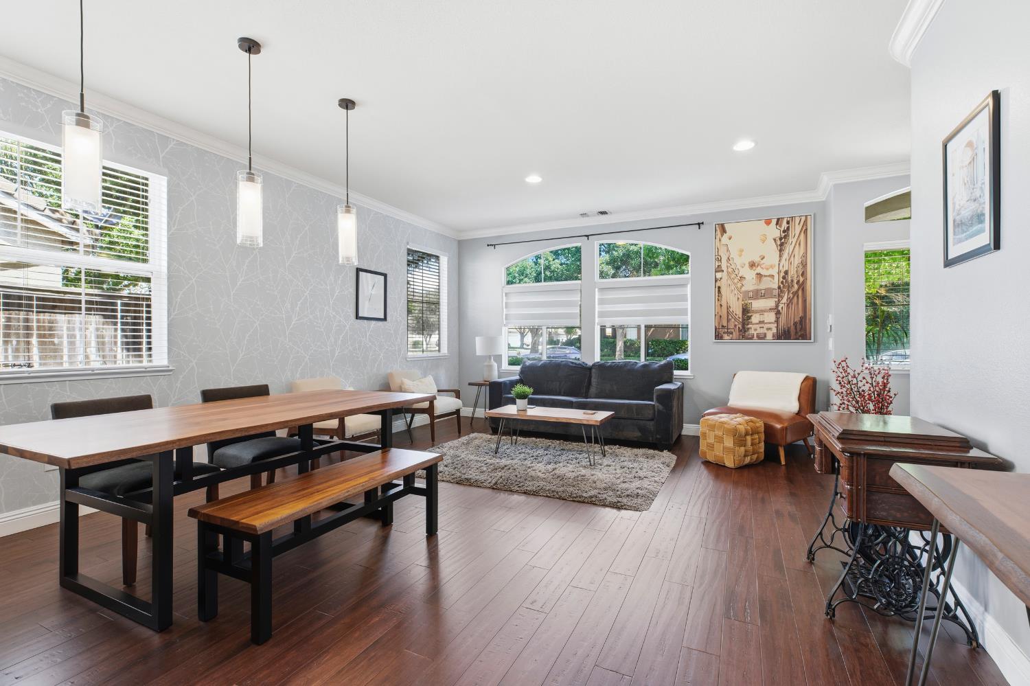 4221 Passages Ln, Modesto, CA 95356