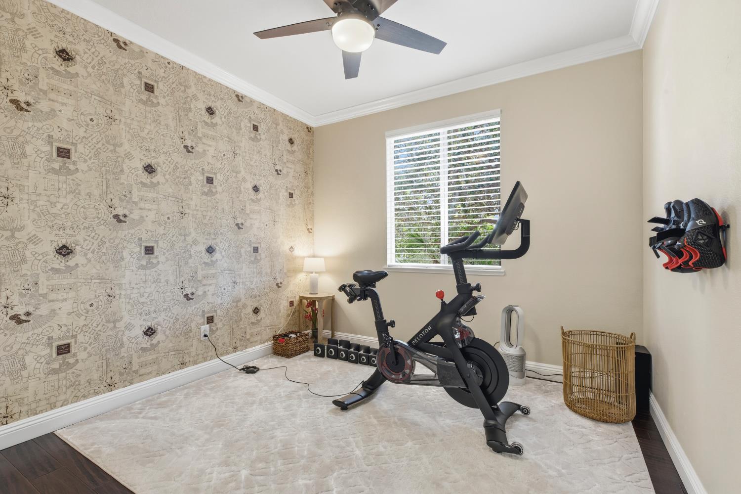 4221 Passages Ln, Modesto, CA 95356