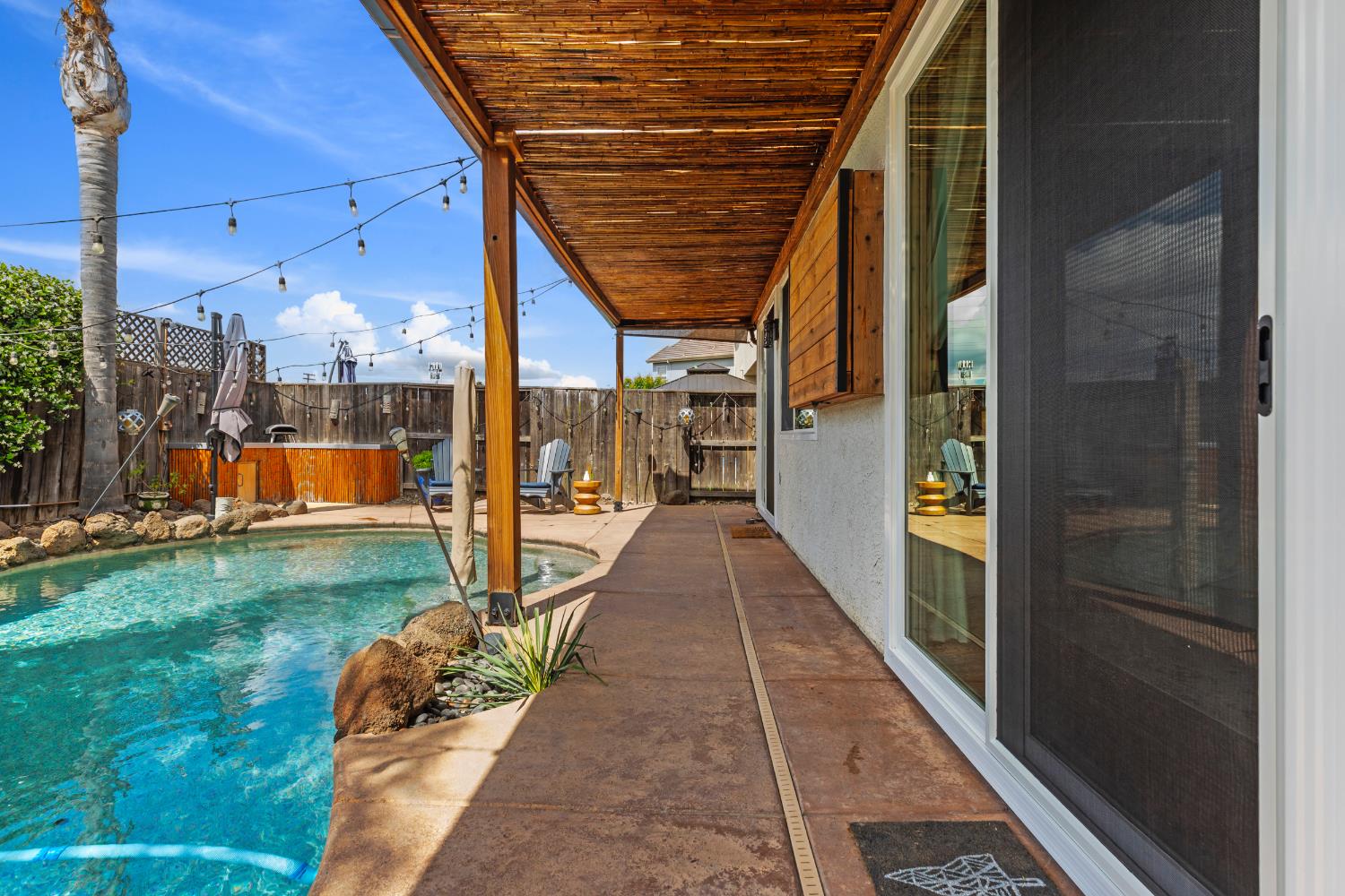 4221 Passages Ln, Modesto, CA 95356