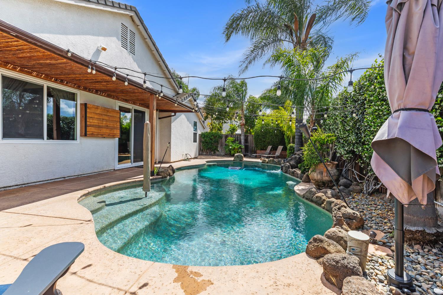 4221 Passages Ln, Modesto, CA 95356