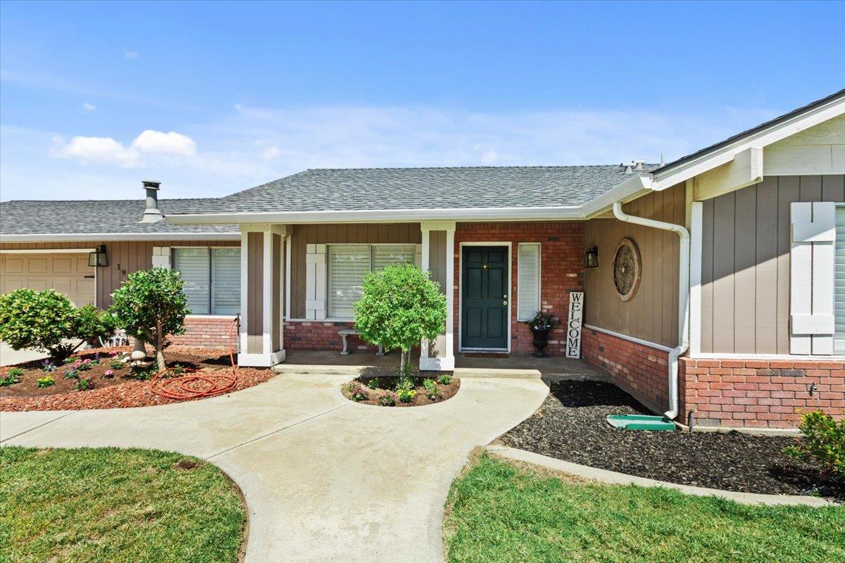 1909 Nadine Ave, Modesto, CA 95351