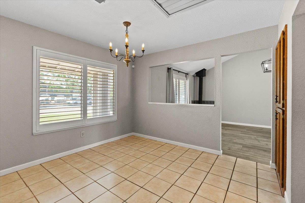 1909 Nadine Ave, Modesto, CA 95351