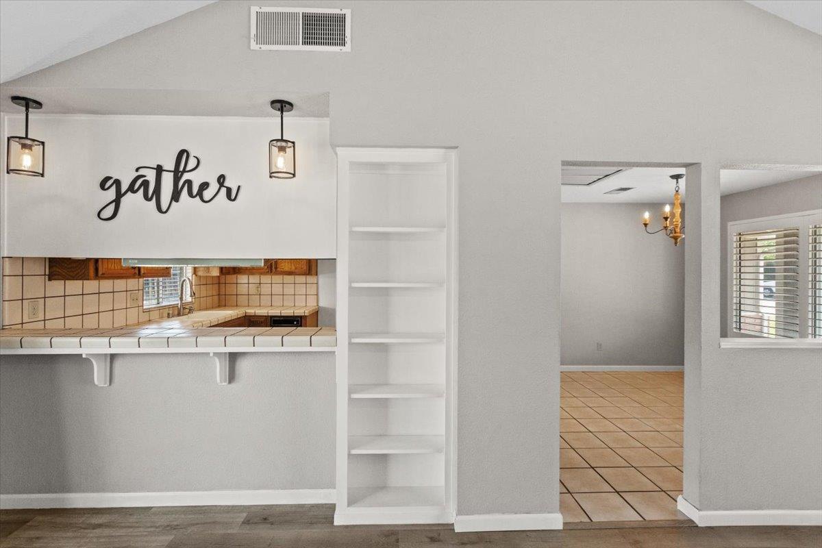 1909 Nadine Ave, Modesto, CA 95351