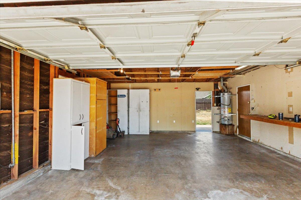 1909 Nadine Ave, Modesto, CA 95351